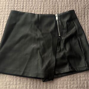 Forever 21 Black Faux Leather Skort with Silver Zip